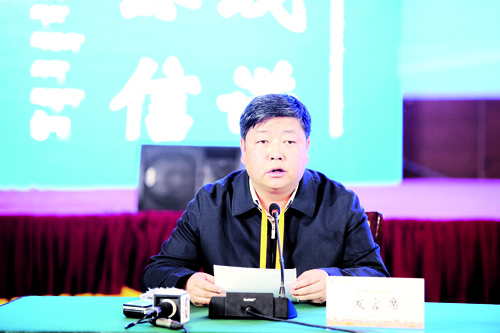 4-4 那曲市市长敖刘全.jpg
