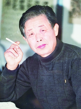 李发林照片.jpg