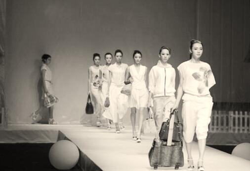 1549878234250487.jpg 1.jpg