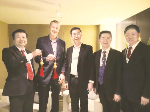 1550224409700299.jpg 1.jpg