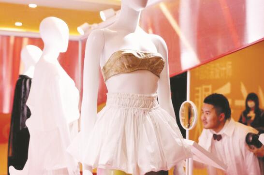 1618569458144027.jpg 2.jpg