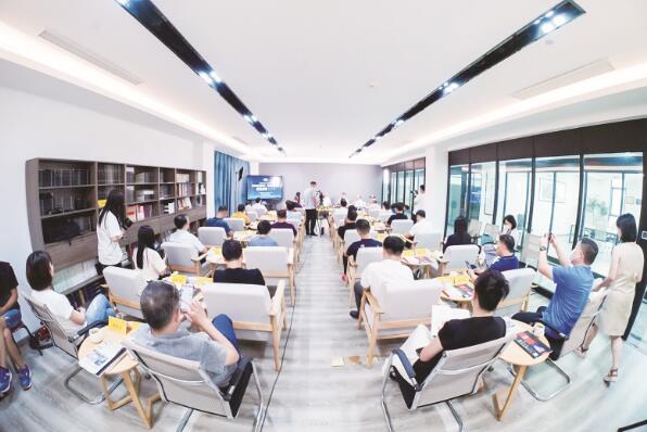 1631281794983342.jpg 1.jpg