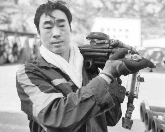 1651822220679653.jpg 1.jpg