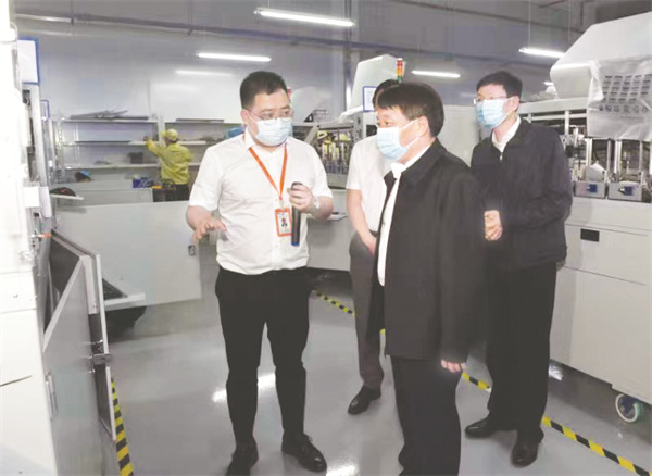 1652106540516349.jpg 1-2 1 2,罗文赴内江高新区调研时强调.jpg