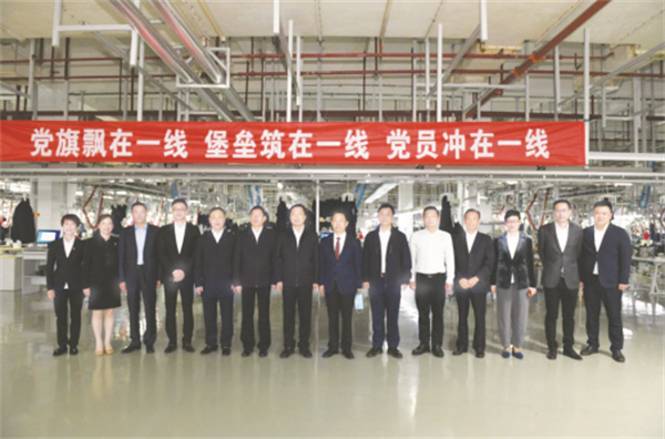 1-2 图配文2 1.jpg