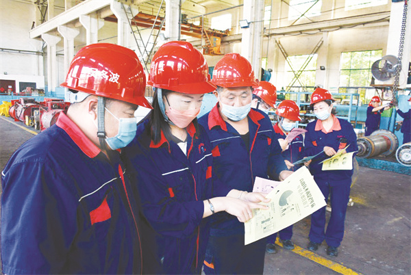 5-3 7图片新闻 宣传高血压知.jpg