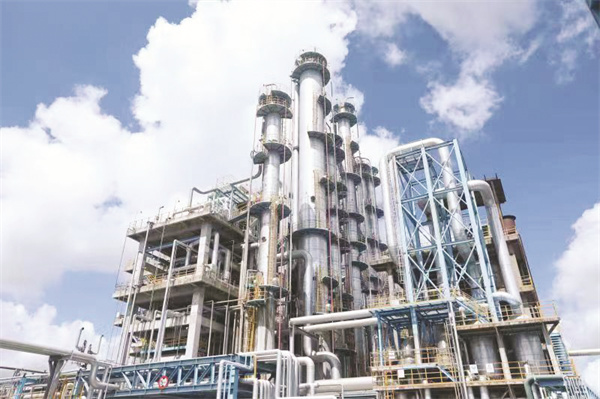 4-2 2 全国第一套国产化技术裂.jpg