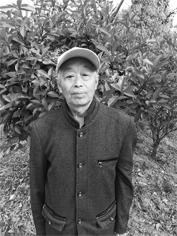 7-2 2倾心做好爱幼尊老工作.jpg