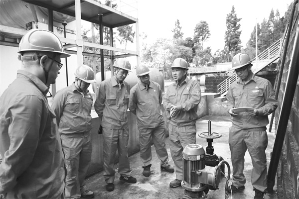 1654599377857051.jpg 7-2 4蜀南气矿扎实开展一线“巡诊”.jpg