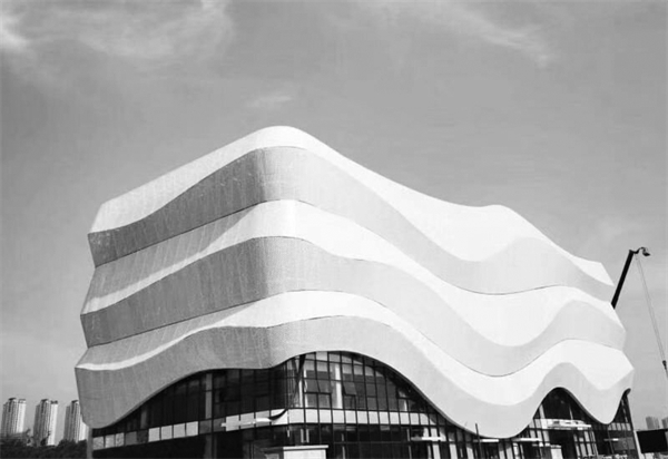 6-2 2 天边飘下一朵云.jpg