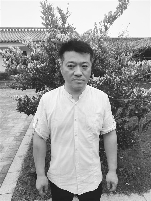 7-2 4做富民强村“领头雁.jpg