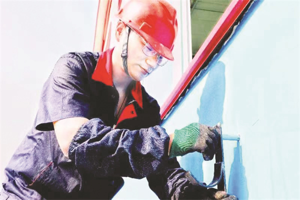 5-2 4 (合同稿必发）多措并举战.jpg