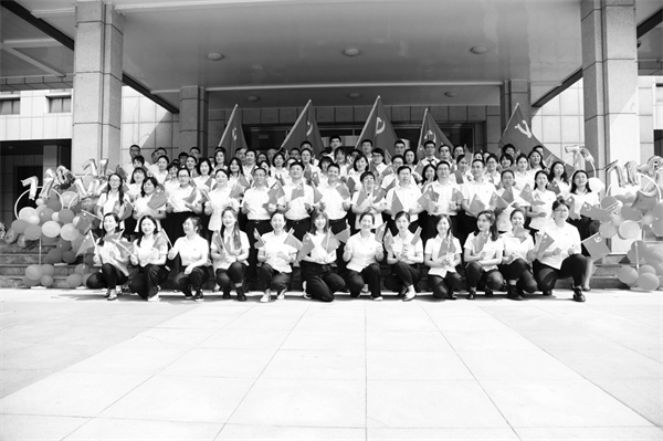 2-2 3，机电25配图.jpg