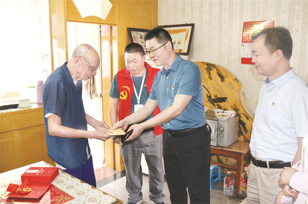 1659011777108710.jpg 9e56011e752a26a973e8e443fa23328.jpg