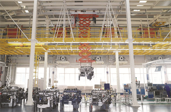4-1 1 1中国重汽智能制造生产线.jpg