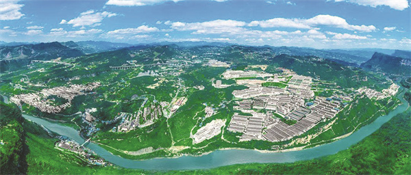 5-1 1 改革风劲催潮涌.jpg