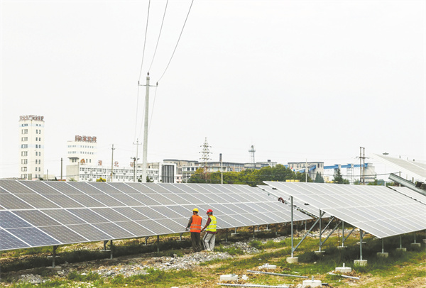 5-2 3必发图片新闻 光伏发.jpg