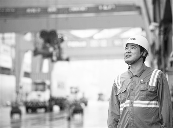 3-1 1，在浙江宁波市北仑区穿.jpg