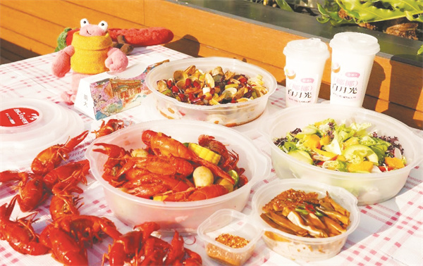 1-1 图配文1北京品牌餐饮十.jpg