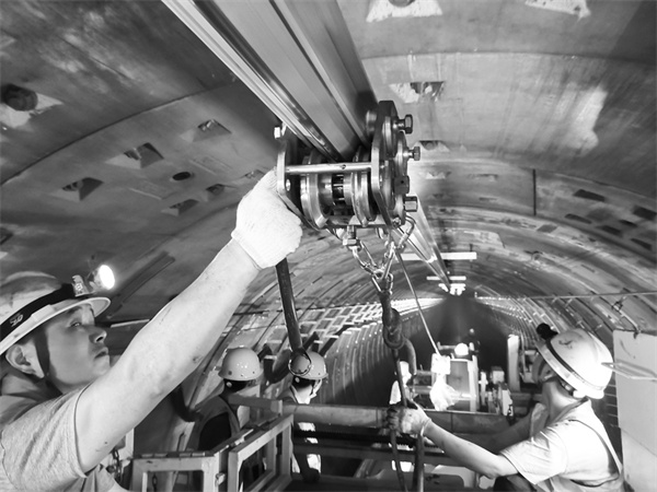 1667991659683607.jpg 2-1 1 中国铁建电气化局北.jpg