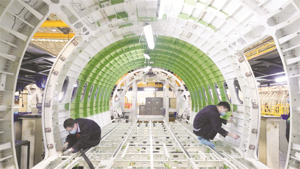 1669033784422217.jpg 1-1 1,在中航沈飞民用飞.jpg