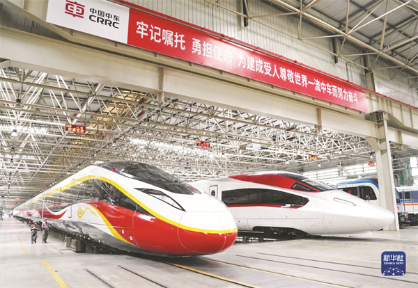 4-1 1，工人在河北省唐.jpg