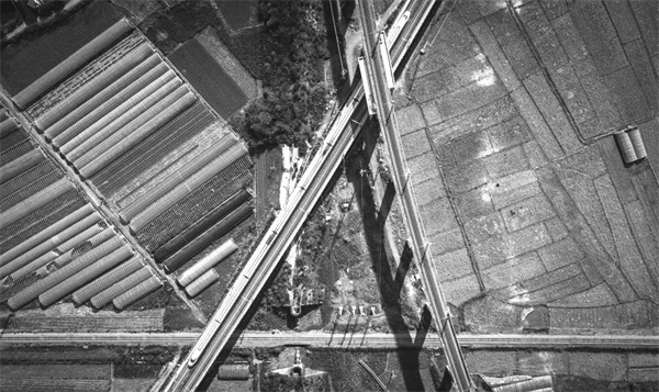 3-1 3，12月16日，列车行.jpg