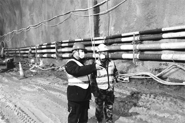 6-1 1 匠心在怀，谨守.jpg