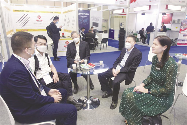 1672317621882384.jpg 1-1 1 1浙江省外贸企业在阿.jpg