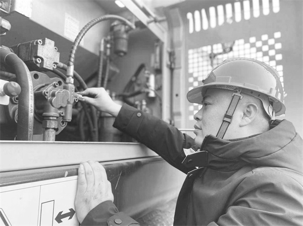 6-1 4必发图片新闻.jpg