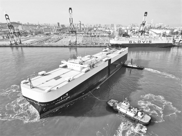 6-1 1 山东将打造世界级港口群.jpg