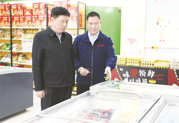 1681387415657096.jpg 4-3 2 许昌市委书记史根治.jpg