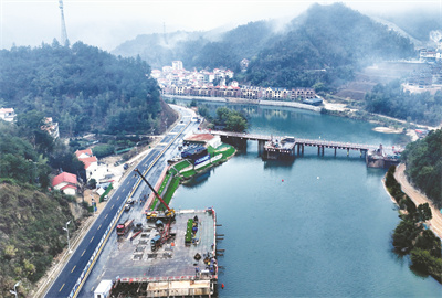 1-1 1 江西交工遂大高速A标路基五.jpg