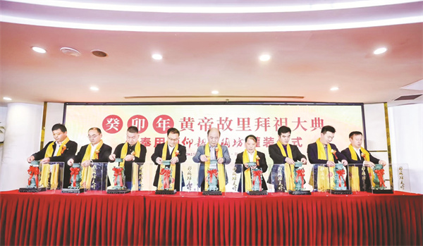 4-3 3，仰韶彩陶.jpg