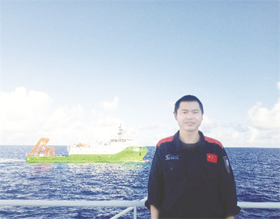 5-1 1 杨申申：深海逐梦者.jpg