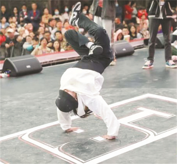 1-2 图配文2江苏：将品牌赛事.jpg