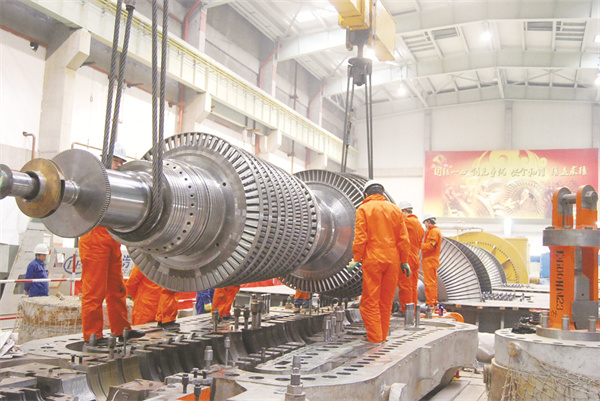 1684924386274381.jpg 5-2 2 为机组护航的“安全卫士.jpg