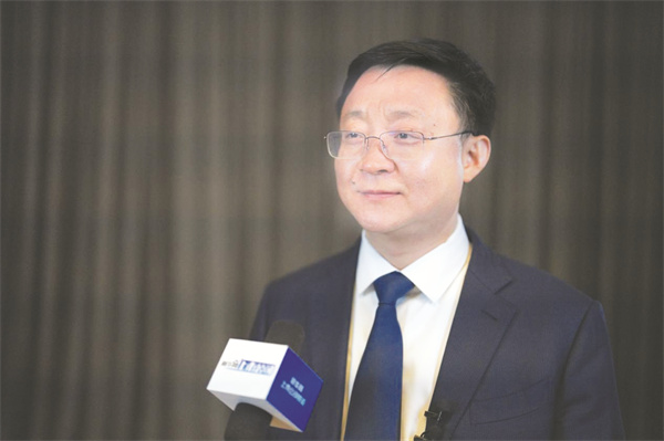 5-4 3 科大讯飞董事长刘庆峰.jpg