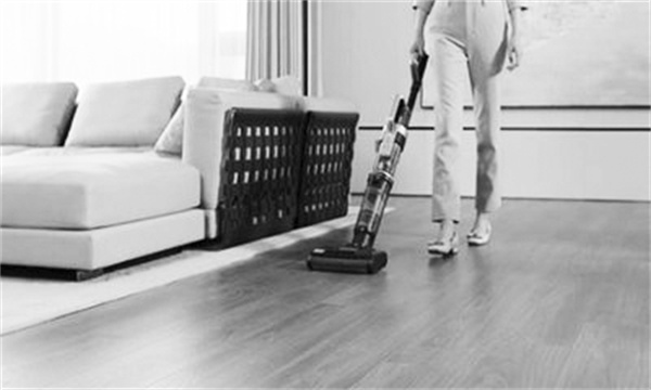 3-2 图配文2莱克深耕清洁电器.jpg