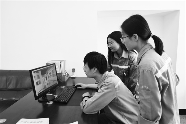 2-4 4，必发 张家港图片新闻.jpg