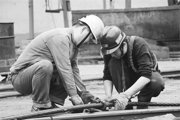 6-3 4鹤煤三矿重拳出击助推降本增效.jpg