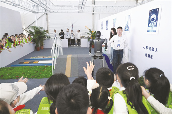 4-1 1，10月24日，第六届.jpg