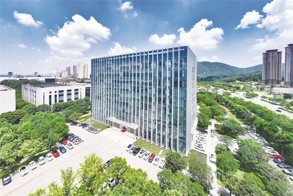 1704277543124058.jpg 8-1 1 1 持正堂药业厂区.jpg