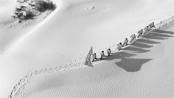 2-4 8 1 油气勘探进行曲.jpg