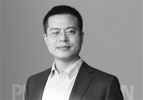 7-3 3 中国连锁经营协会会长彭建真.jpg