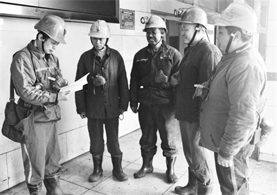 1710416635988252.jpg 7-1 图2唐矿井口宣贯.jpg