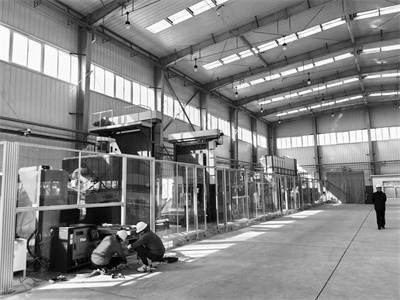 1710418786235538.jpg 3-2 3 12日,工作人员对规.jpg