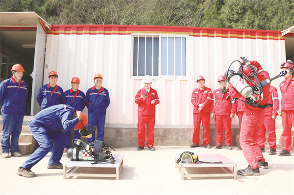 5-3 6擂台比武提技能 同标共管保安全.jpg