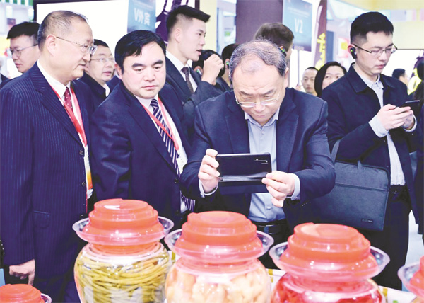 1711097904938124.jpg 4-2 图2当“东坡泡菜”遇.jpg