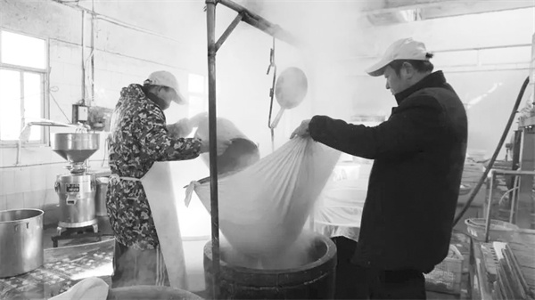 3-1 图1“石牌豆腐郎.jpg